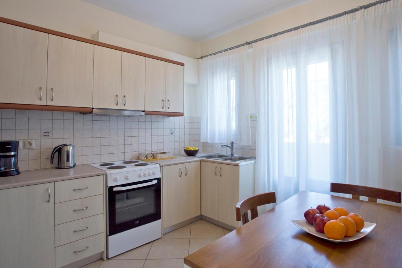 Santorini Med Homes - Sunday Apartment ميساريا المظهر الخارجي الصورة