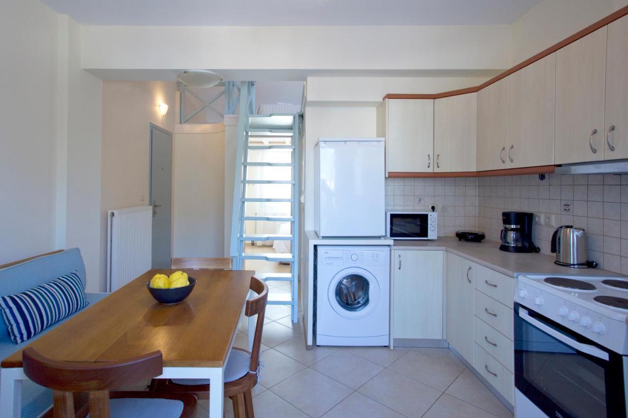Santorini Med Homes - Sunday Apartment ميساريا المظهر الخارجي الصورة